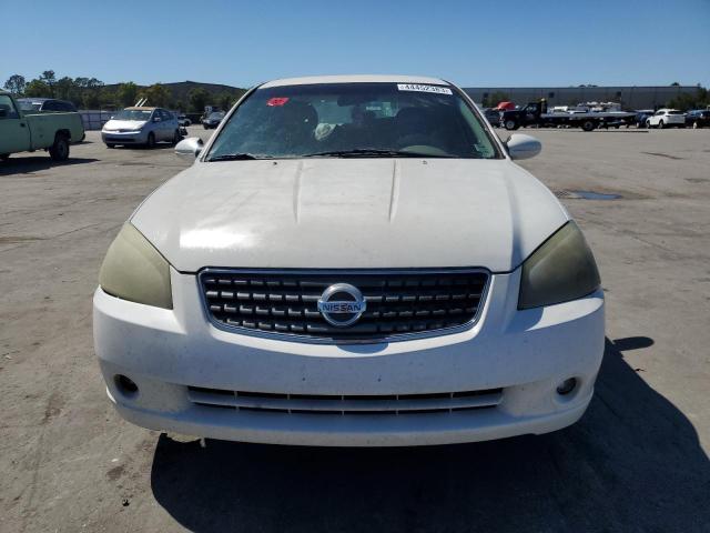 1N4AL11DX5C126123 - 2005 NISSAN ALTIMA S WHITE photo 5