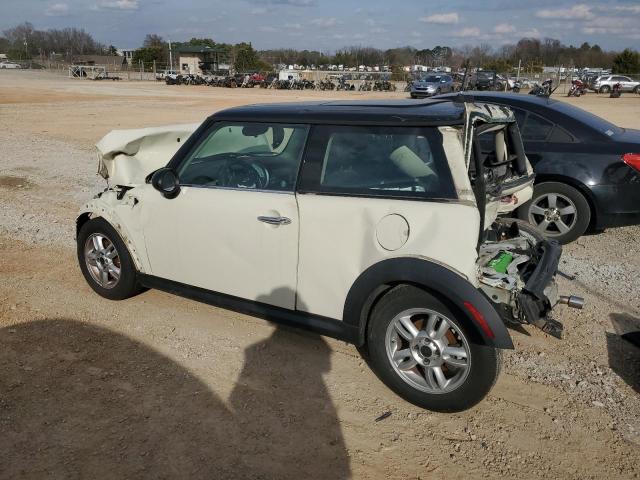 WMWSU3C56CT254236 - 2012 MINI COOPER WHITE photo 2