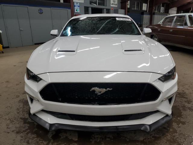 1FA6P8CFXJ5138028 - 2018 FORD MUSTANG GT WHITE photo 5