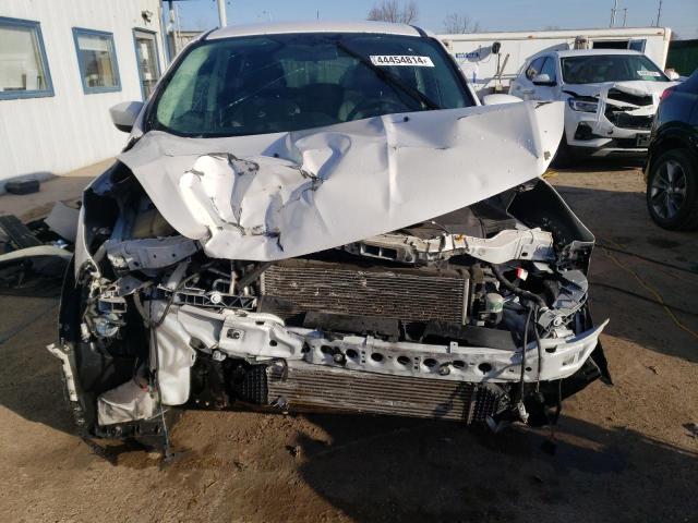 1FMCU9G98GUB37664 - 2016 FORD ESCAPE SE WHITE photo 5