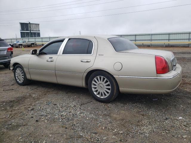 1LNHM81W05Y614026 - 2005 LINCOLN TOWN CAR SIGNATURE TAN photo 2