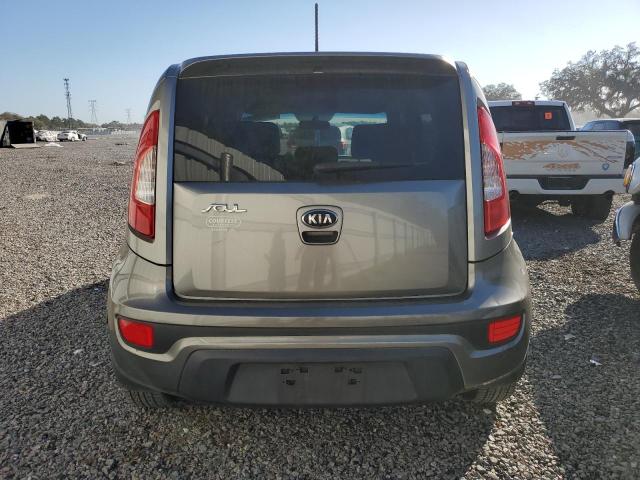 KNDJT2A5XD7578878 - 2013 KIA SOUL GRAY photo 6