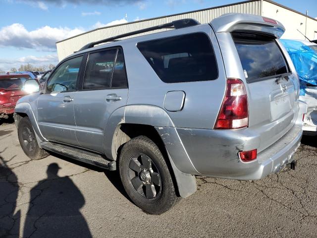 JTEBT14R958020508 - 2005 TOYOTA 4RUNNER SR5 SILVER photo 2