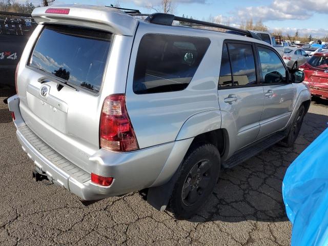 JTEBT14R958020508 - 2005 TOYOTA 4RUNNER SR5 SILVER photo 3