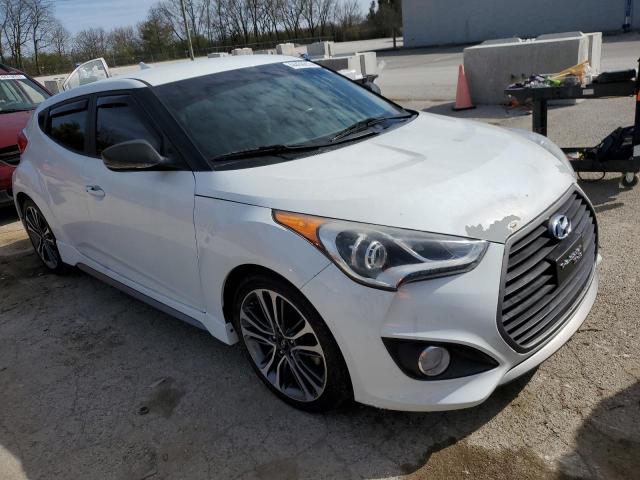 KMHTC6AE1GU295934 - 2016 HYUNDAI VELOSTER TURBO WHITE photo 4