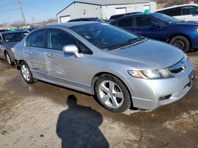 19XFA16669E024137 - 2009 HONDA CIVIC LX-S ვერცხლისფერი ფოტო 4