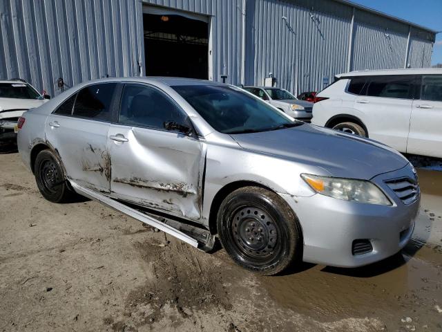 4T4BF3EK8BR178903 - 2011 TOYOTA CAMRY BASE SILVER photo 4