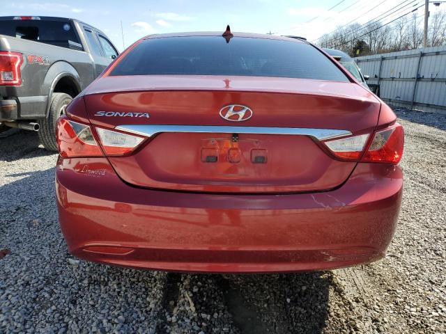 5NPEB4AC4BH116517 - 2011 HYUNDAI SONATA GLS RED photo 6