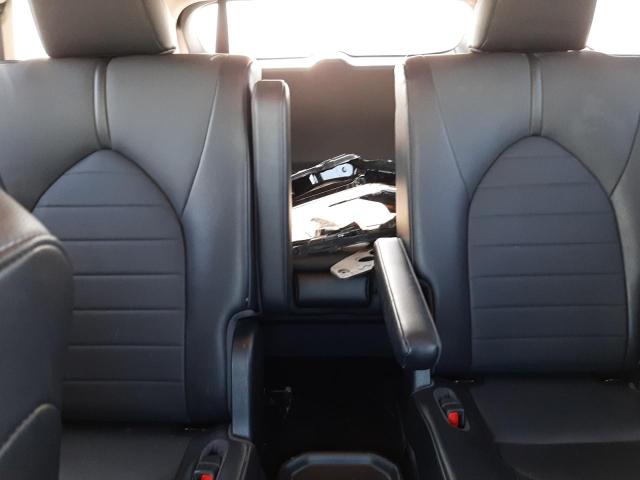 5TDGZRBH7MS117718 - 2021 TOYOTA HIGHLANDER XLE BLACK photo 10