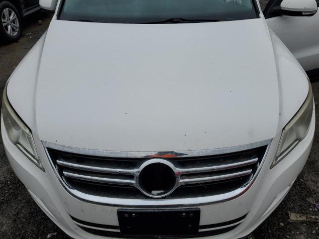 WVGAV75N69W509115 - 2009 VOLKSWAGEN TIGUAN S WHITE photo 12