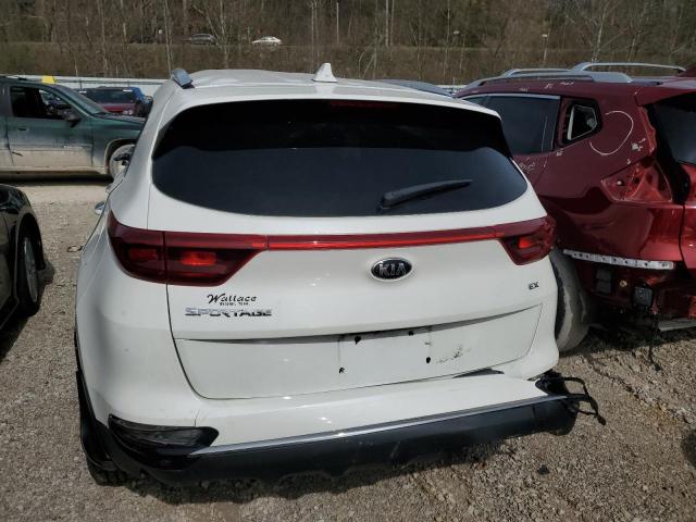 KNDPNCAC5L7830351 - 2020 KIA SPORTAGE EX WHITE photo 6