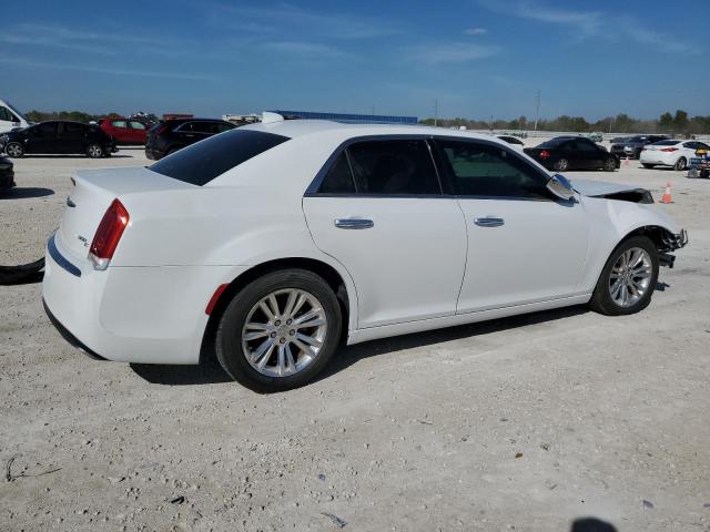 2C3CCAEG8GH328616 - 2016 CHRYSLER 300C WHITE photo 3