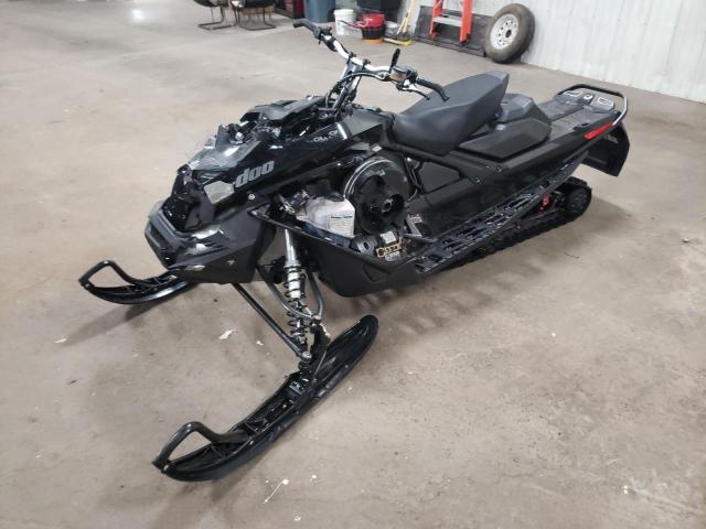 2BPSUDMA6MV000076 - 2021 SKI DOO MXZ BLACK photo 2