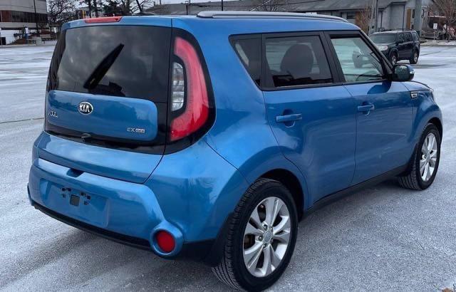 KNDJP3A52G7380309 - 2016 KIA SOUL + BLUE photo 4