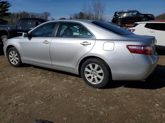 4T1BK46K49U082819 - 2009 TOYOTA CAMRY SE SILVER photo 2