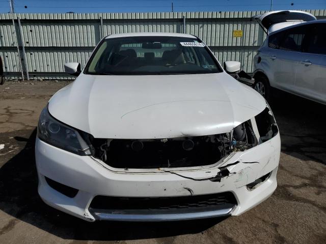 1HGCR2F38FA026978 - 2015 HONDA ACCORD LX WHITE photo 5