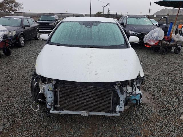 JTDKARFP2K3113156 - 2019 TOYOTA PRIUS PRIM 白色 照片 5