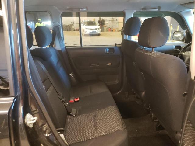 JTLKT324950188725 - 2005 TOYOTA SCION XB Schwarz Foto 10