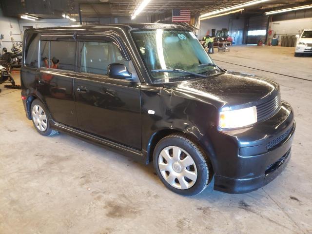 JTLKT324950188725 - 2005 TOYOTA SCION XB Schwarz Foto 4