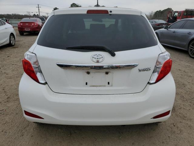 JTDJTUD38CD518460 - 2012 TOYOTA YARIS WHITE photo 6