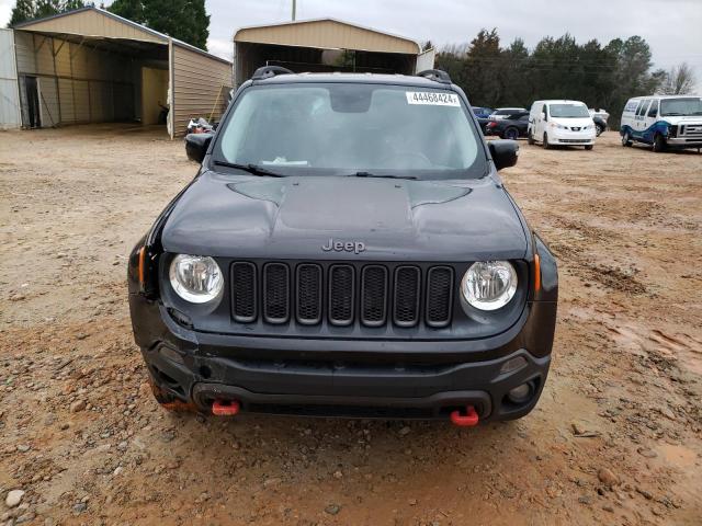 ZACCJBCB1HPE44531 - 2017 JEEP RENEGADE TRAILHAWK BLACK photo 5