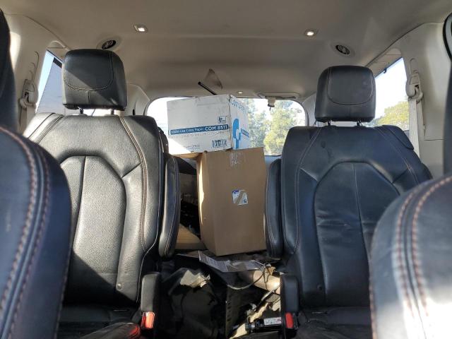 2C4RC1BG1KR560486 - 2019 CHRYSLER PACIFICA TOURING L WHITE photo 10