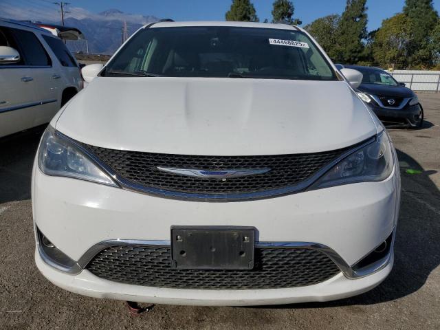 2C4RC1BG1KR560486 - 2019 CHRYSLER PACIFICA TOURING L WHITE photo 5