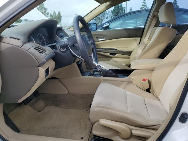 JHMCP26348C033064 - 2008 HONDA ACCORD LX WHITE photo 7