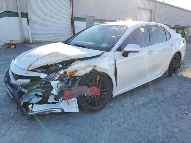 4T1K61BK9NU072323 - 2022 TOYOTA CAMRY XSE WHITE photo 1