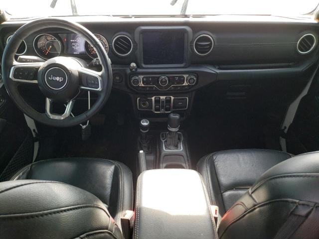 1C4HJXEG3JW206894 - 2018 JEEP WRANGLER U SAHARA WHITE photo 8