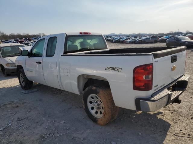 1GCRKPEA6BZ331594 - 2011 CHEVROLET SILVERADO K1500 WHITE photo 2