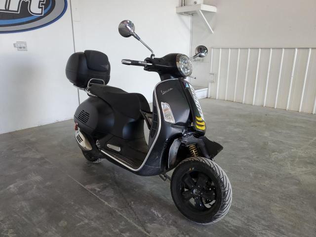 2022 VESPA GTS, 