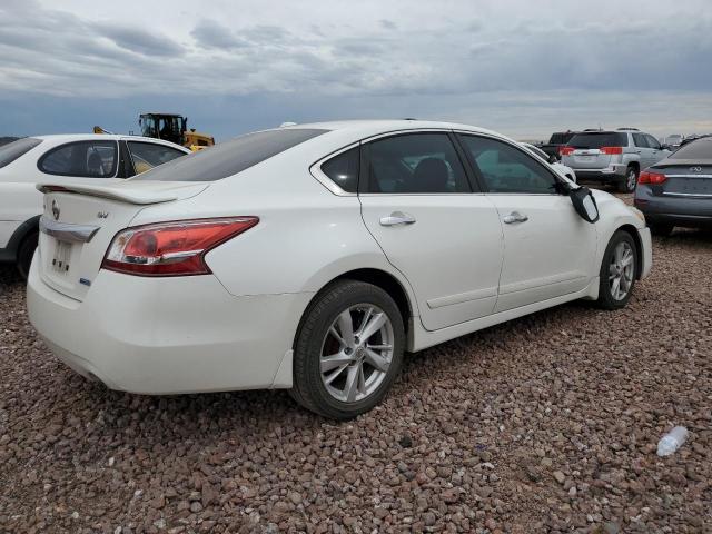 1N4AL3AP0DC922710 - 2013 NISSAN ALTIMA 2.5 WHITE photo 3