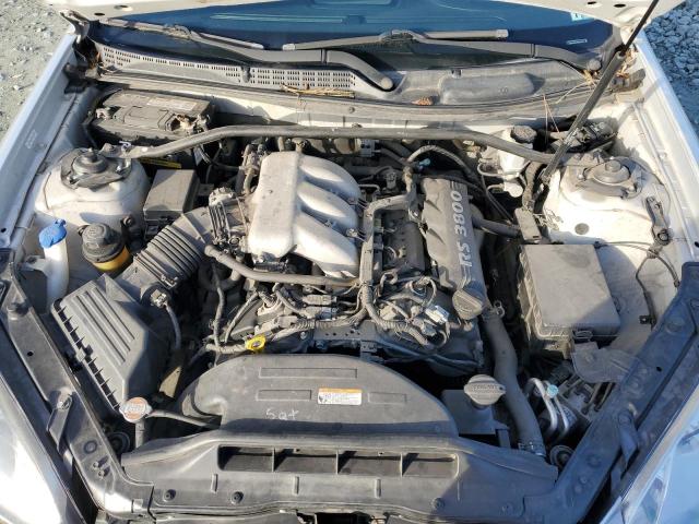 KMHHU6KH2BU047941 - 2011 HYUNDAI GENESIS CO 3.8L SILVER photo 11