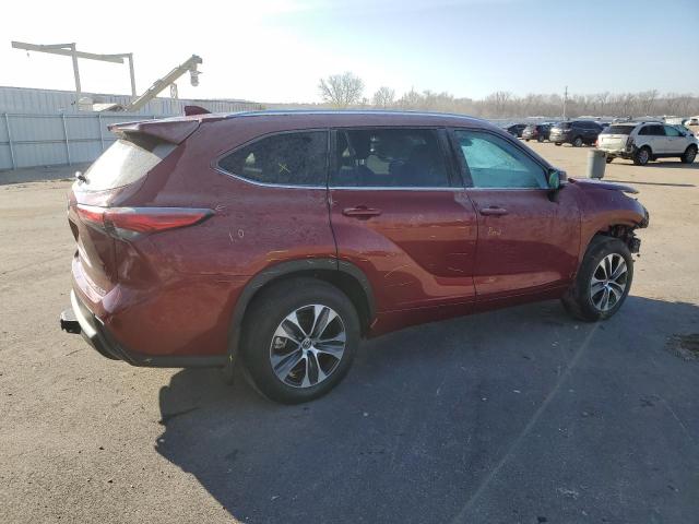 5TDHZRBH3MS534662 - 2021 TOYOTA HIGHLANDER XLE RED photo 3