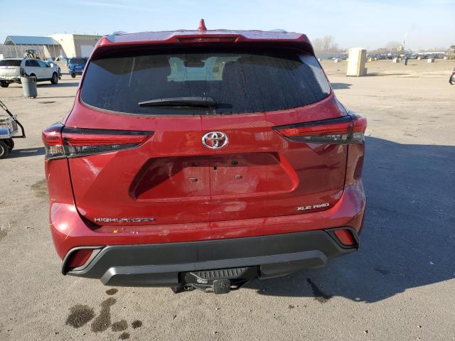 5TDHZRBH3MS534662 - 2021 TOYOTA HIGHLANDER XLE RED photo 6