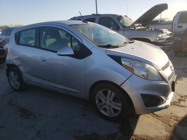 KL8CD6S98DC600892 - 2013 CHEVROLET SPARK 1LT SILVER photo 4