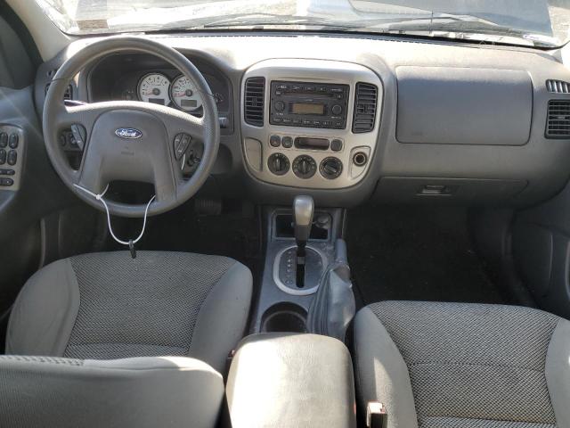 1FMYU931X5KA61024 - 2005 FORD ESCAPE XLT GRAY photo 8