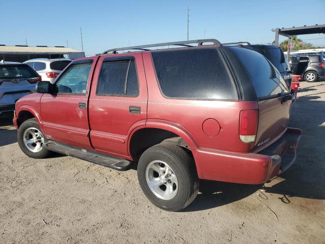 1GNCS13W52K125524 - 2002 CHEVROLET BLAZER MAROON photo 2