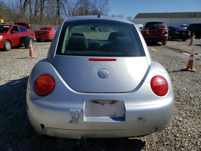 3VWBK21C03M443805 - 2003 VOLKSWAGEN NEW BEETLE GL 银色 照片 6