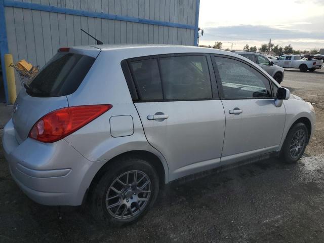 3N1BC1CP2CK272015 - 2012 NISSAN VERSA S SILVER photo 3