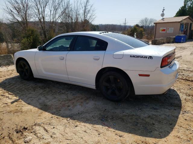 2C3CDXBG5DH550269 - 2013 DODGE CHARGER SE WHITE photo 2