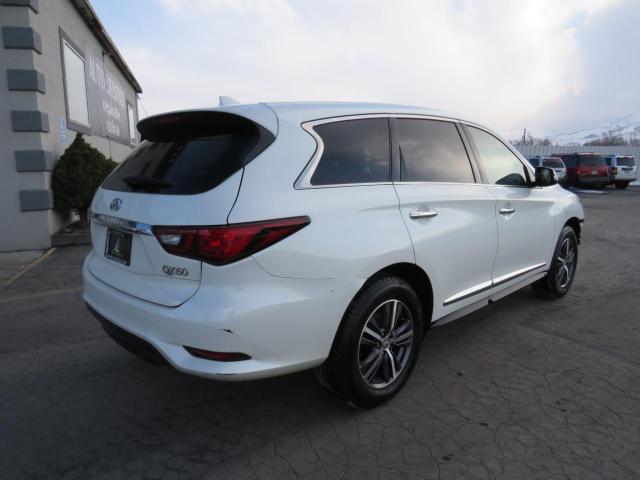 5N1DL0MM0KC558319 - 2019 INFINITI QX60 LUXE WHITE photo 3