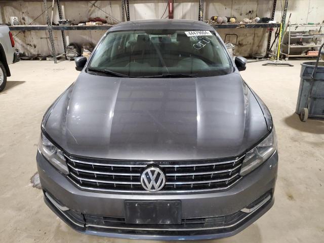 1VWAS7A32GC030218 - 2016 VOLKSWAGEN PASSAT S GRAY photo 5