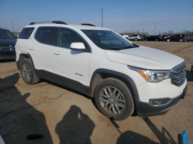 1GKKNLLA5HZ224781 - 2017 GMC ACADIA SLE WHITE photo 4