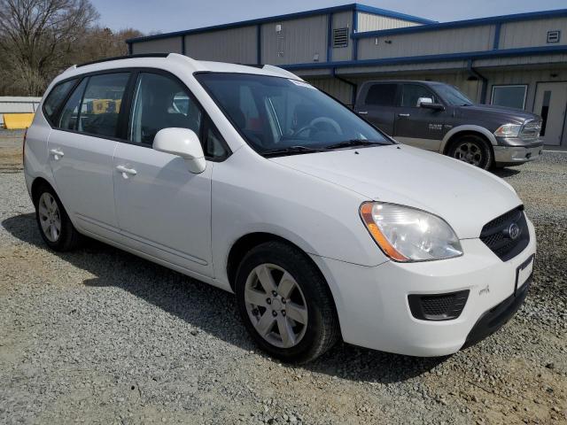 KNAFG526777048520 - 2007 KIA RONDO LX WHITE photo 4