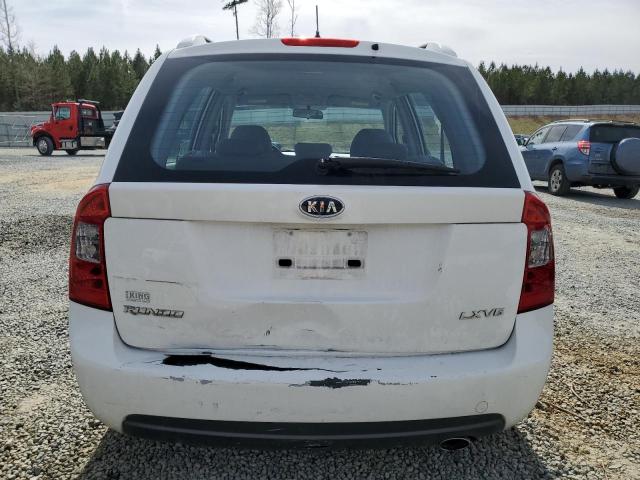 KNAFG526777048520 - 2007 KIA RONDO LX WHITE photo 6