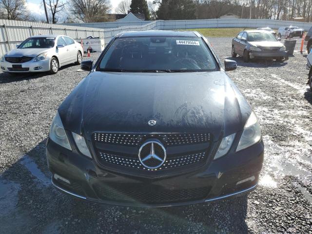 WDDHF8HB2AA231702 - 2010 MERCEDES-BENZ E 350 4MATIC BLACK photo 5