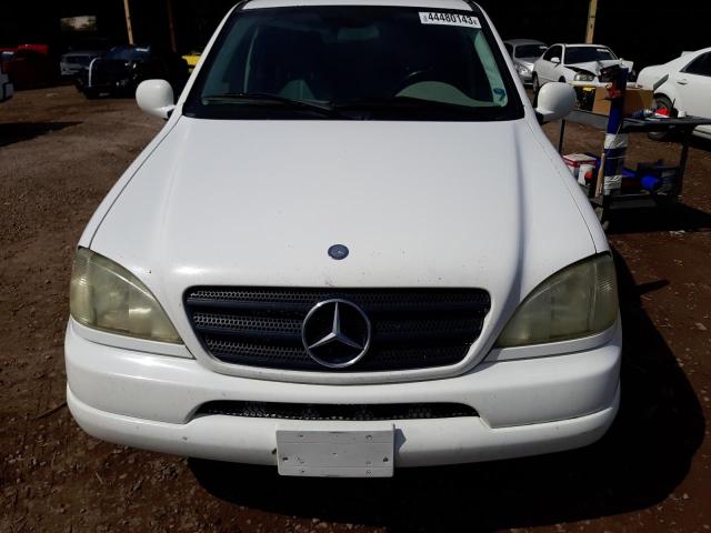 4JGAB54E81A242477 - 2001 MERCEDES-BENZ M-CLASS 320 WHITE photo 5