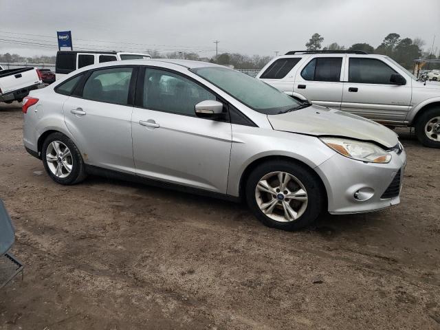 1FADP3F24EL206022 - 2014 FORD FOCUS SE SILVER photo 4